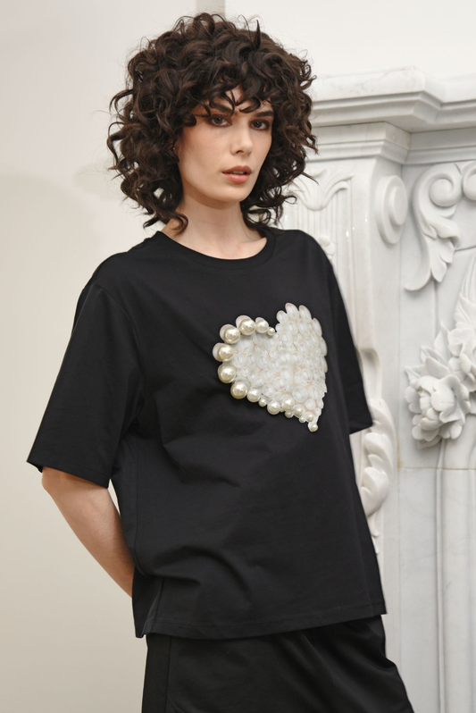 Pre-Order: Curate Pearl Up Tee - Black