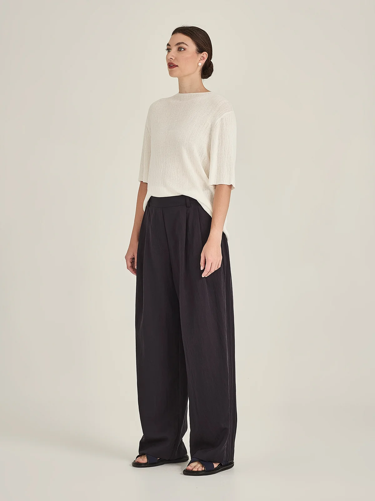 Sills Crinkle Knit Tee - Ivory