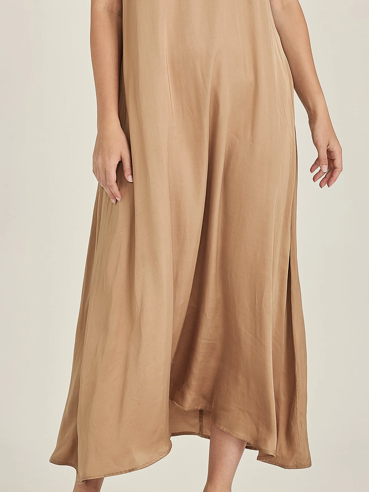Sills Dakota Satin Dress - Latte