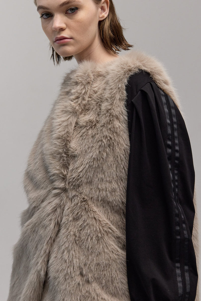 Dref By D Nimbus Faux Fur Vest - Taupe