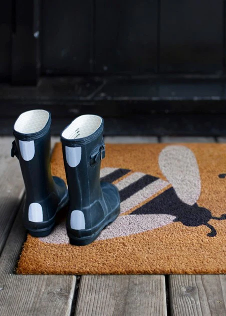 Anorak Doormat - Buzzy Bee