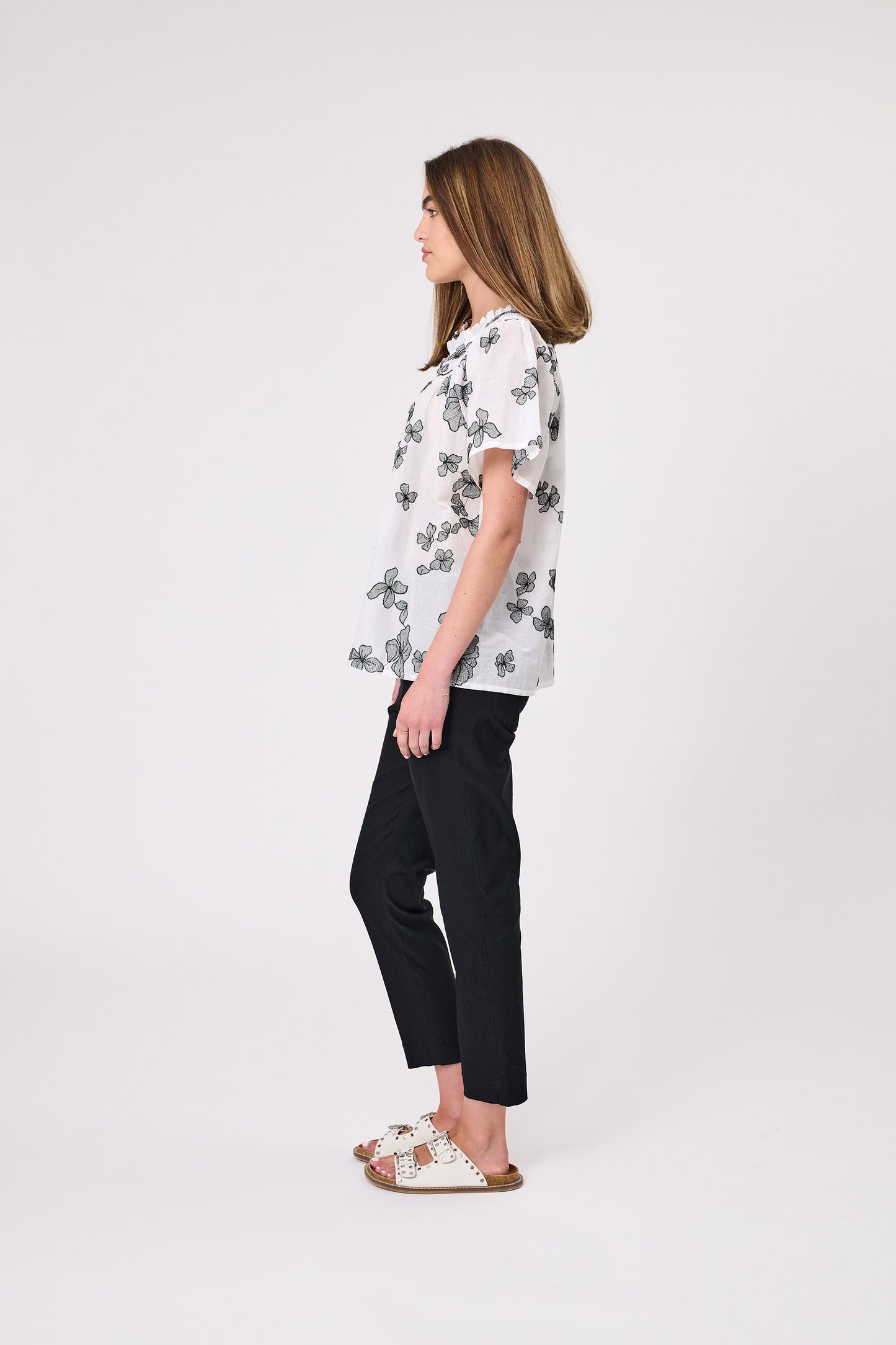 Design Nation Riddle Top - White