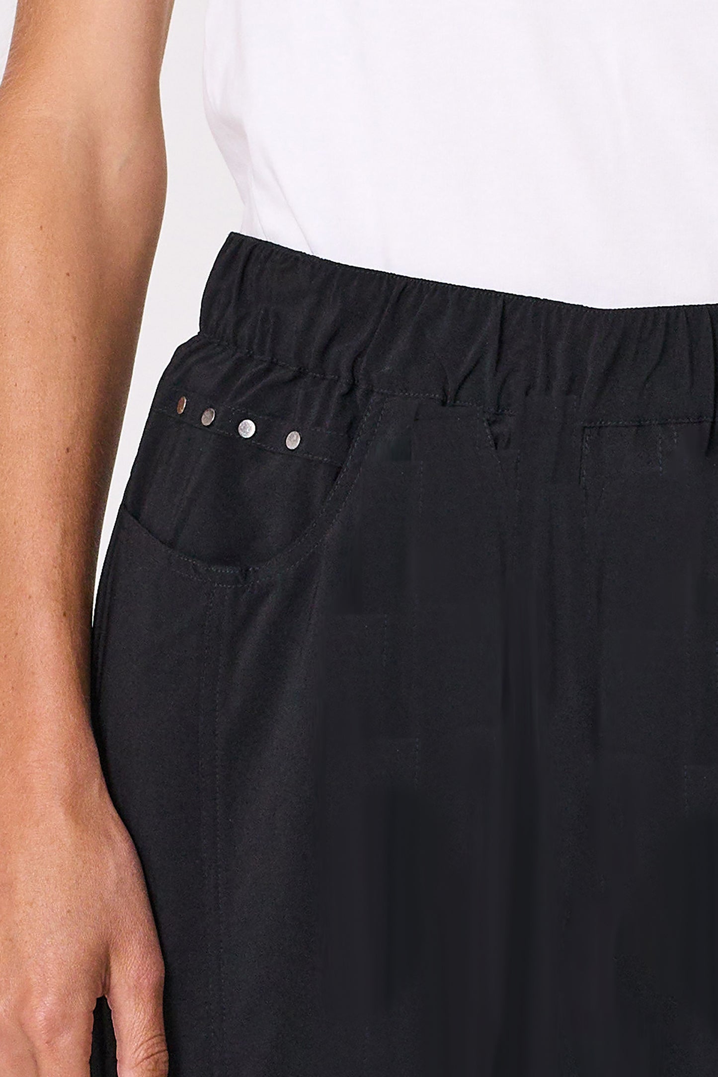 Design Nation Orion Short - Black