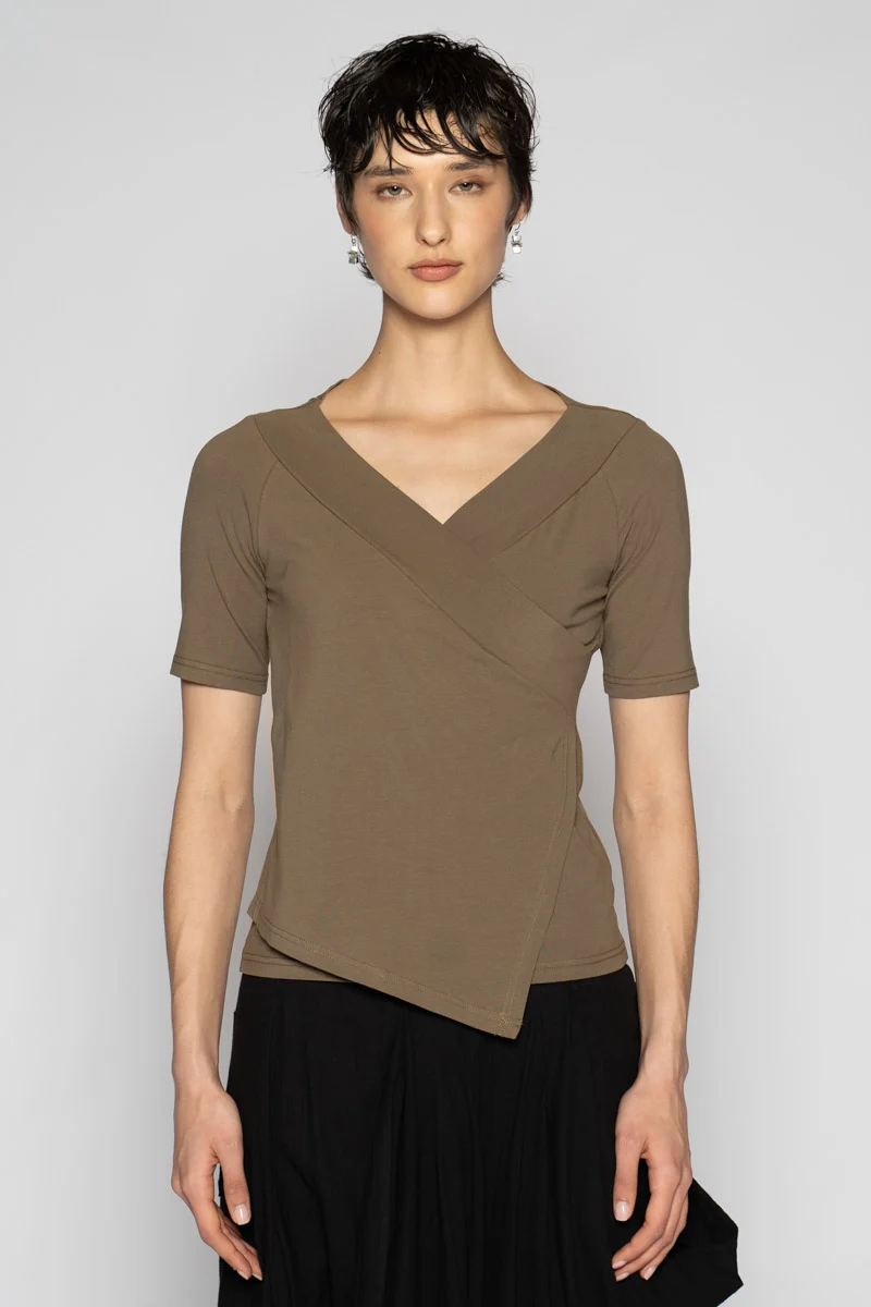 Dogstar Aina V Top - Truffle