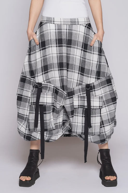 Dogstar Arya Tuck Skirt - Black