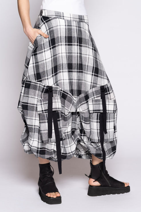 Dogstar Arya Tuck Skirt - Black