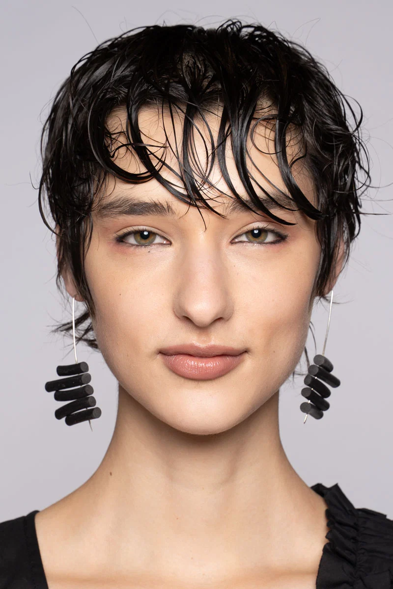 Dogstar Ikada Earrings - Black
