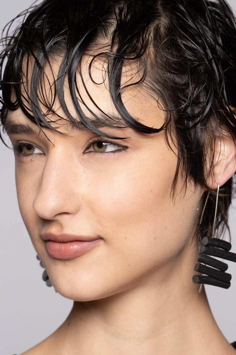 Dogstar Ikada Earrings - Black