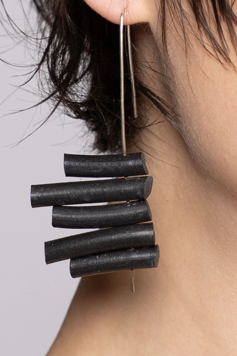 Dogstar Ikada Earrings - Black