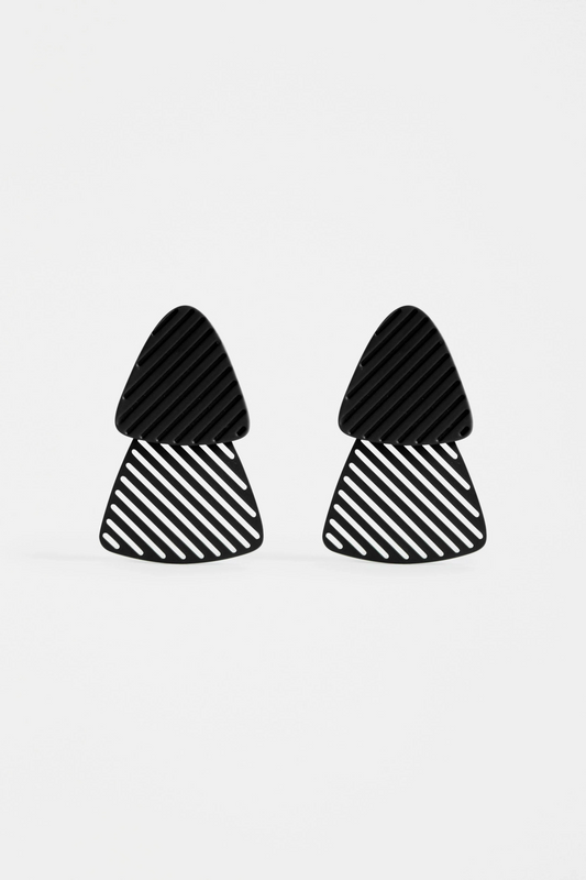 Elk Tri Earrings - Black