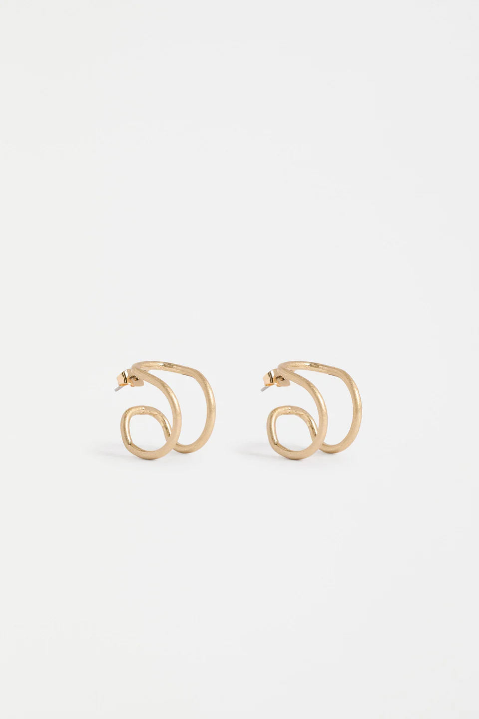 Elk Orden Hoop Earring - Gold