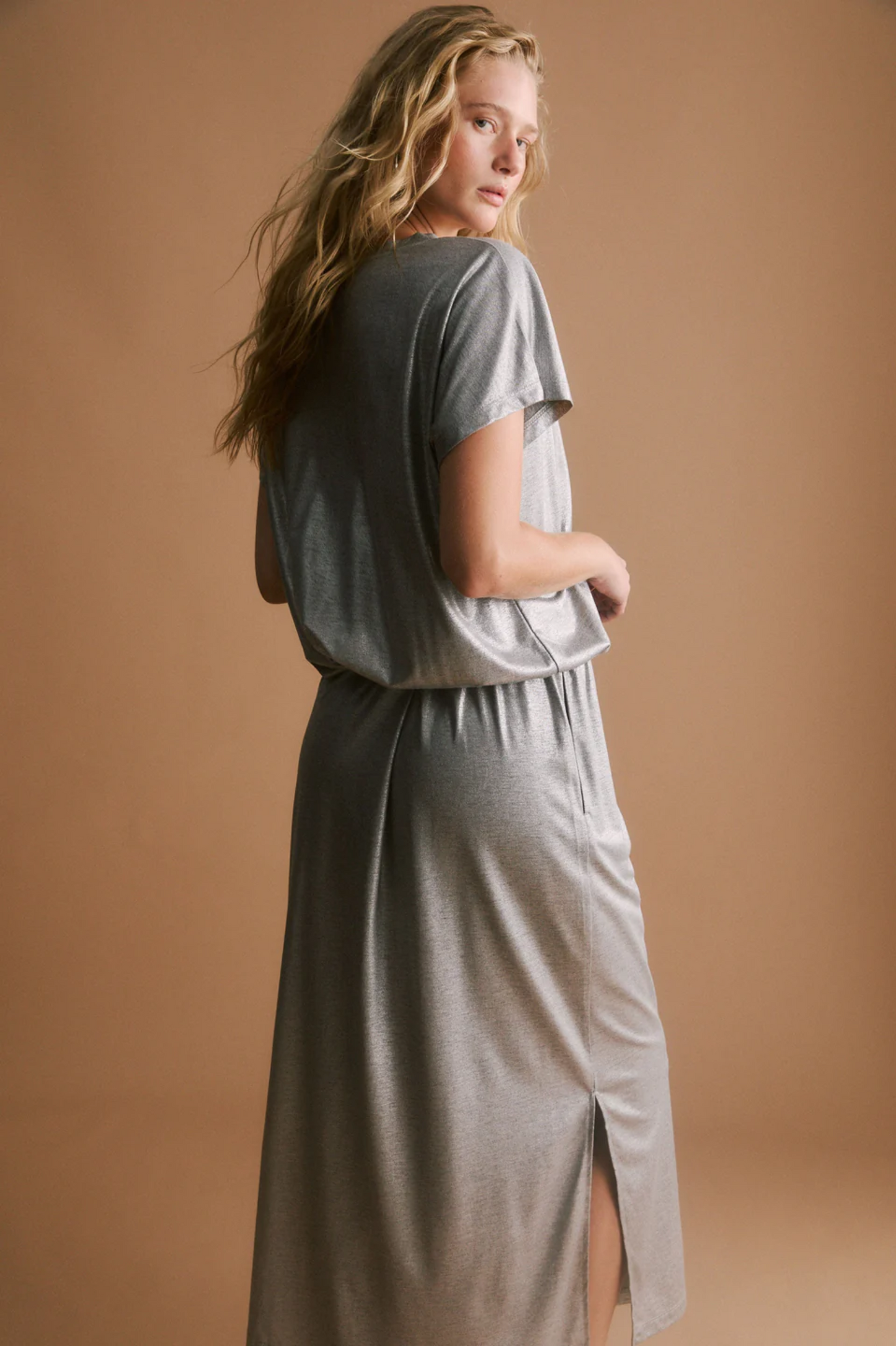 Elk Maail TShirt - Silver
