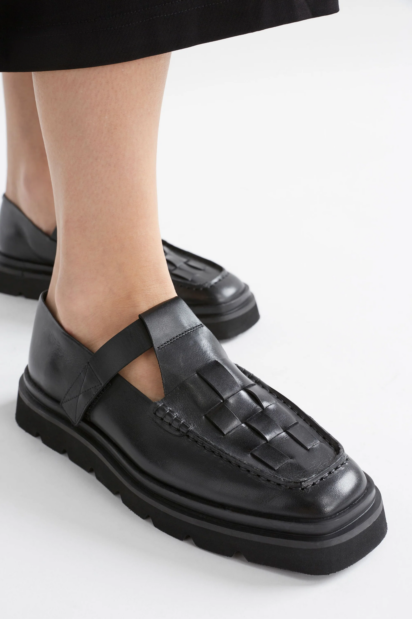 Elk Vadna Loafer - Black