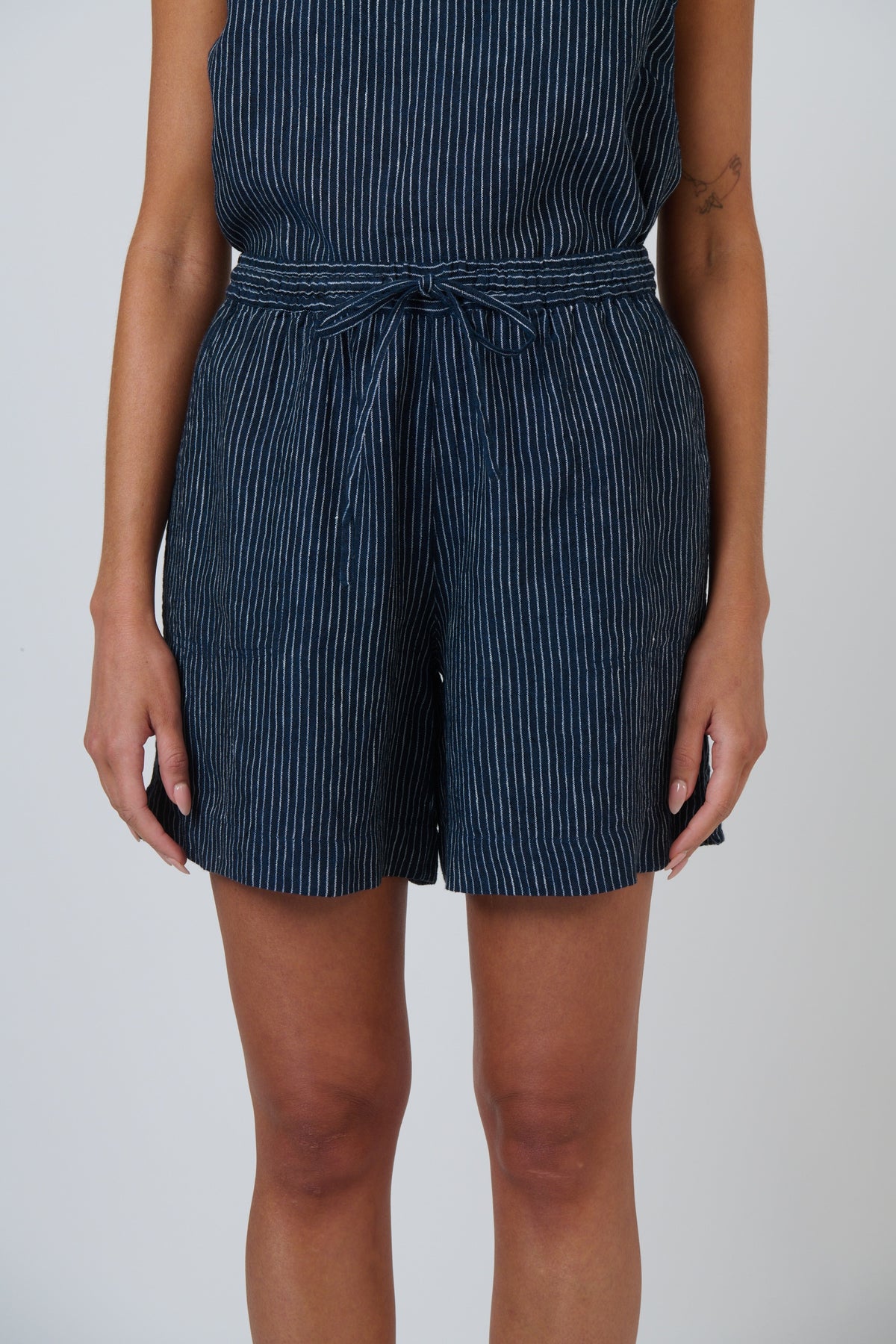 Naturals GA477 Linen Shorts - Streamline