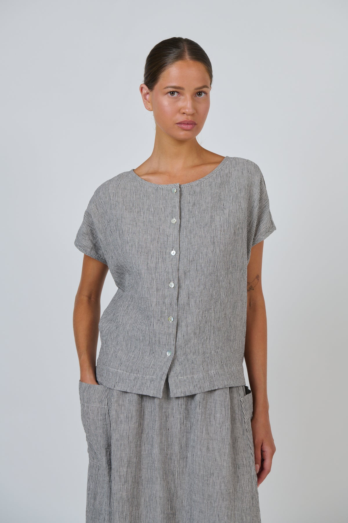 Naturals GA504 Linen Top - Rue