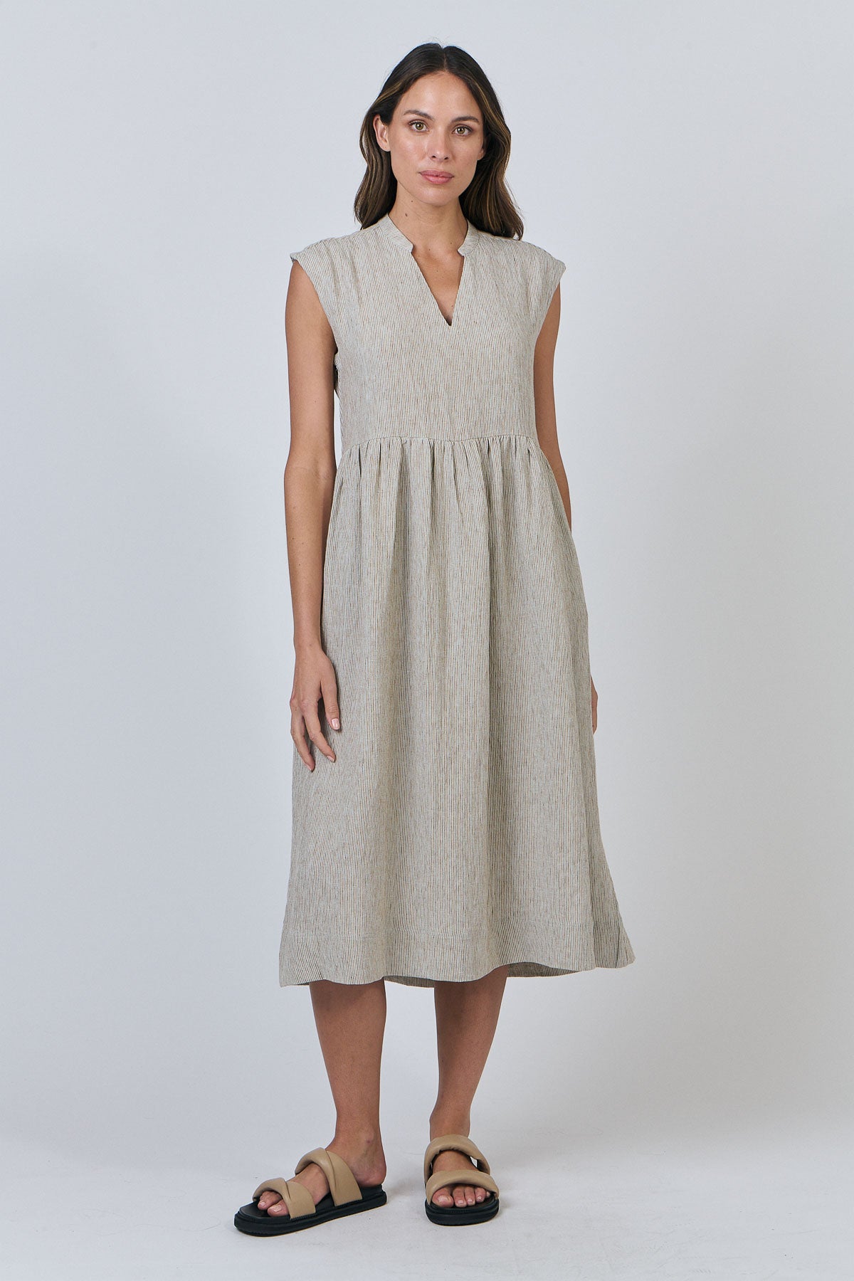 Naturals GA606 Dress - Blister