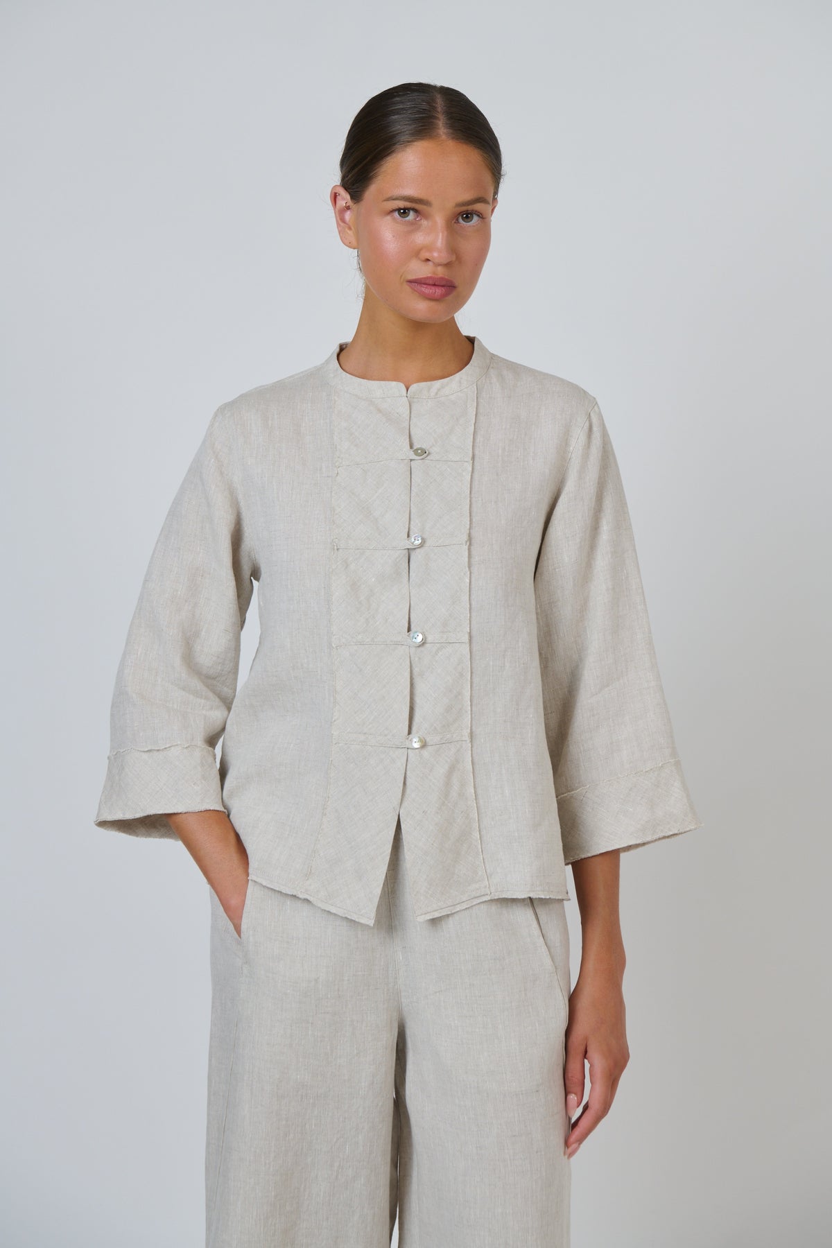 Naturals GA687 Linen Top - Sand