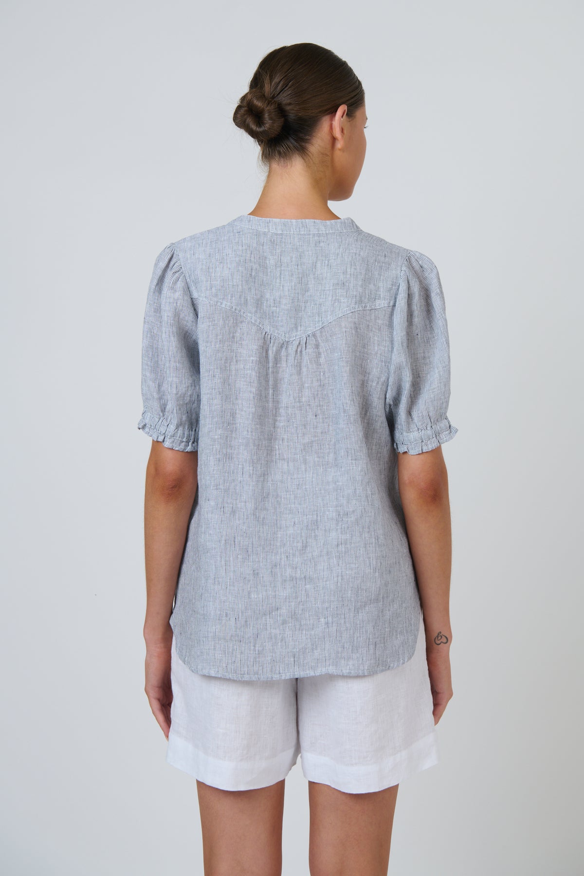 Naturals GA693 Linen Top - Sliver