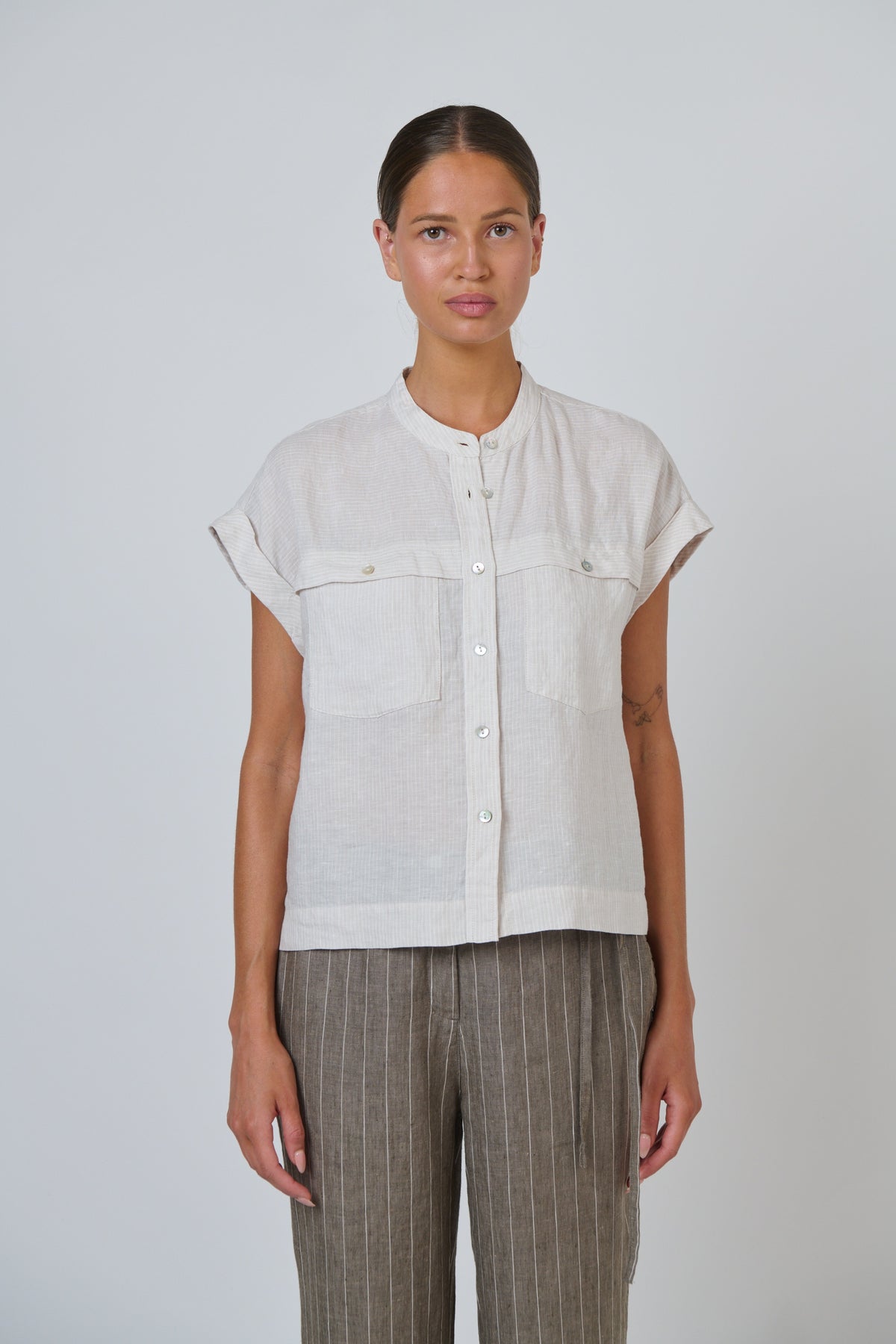 Naturals GA734 Linen Top - Sesame