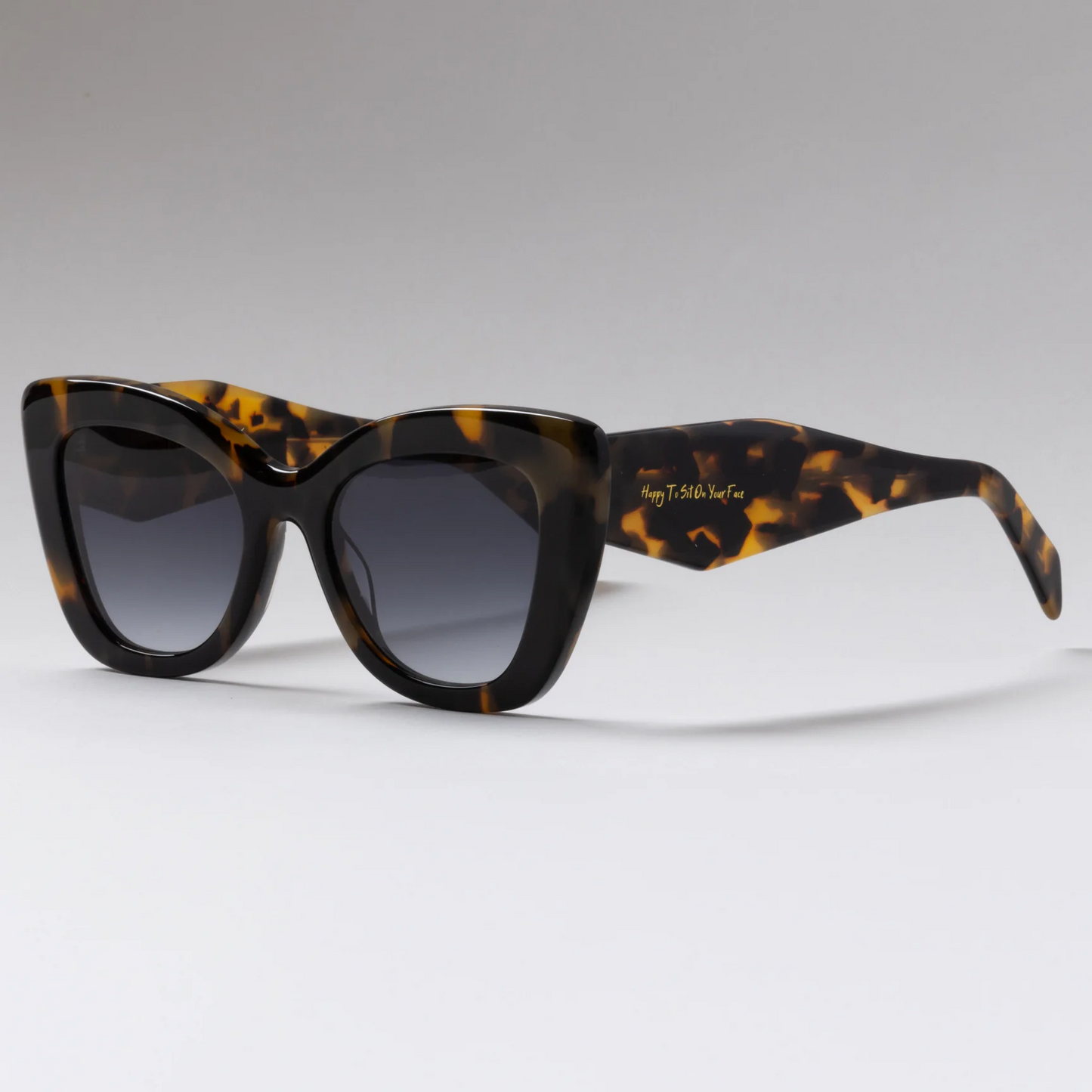 Happt To Sit On Your Face Poose Sunglasses - Tortoiseshell