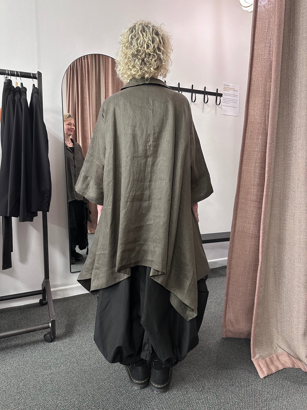 Dogstar Halo Duster - Truffle