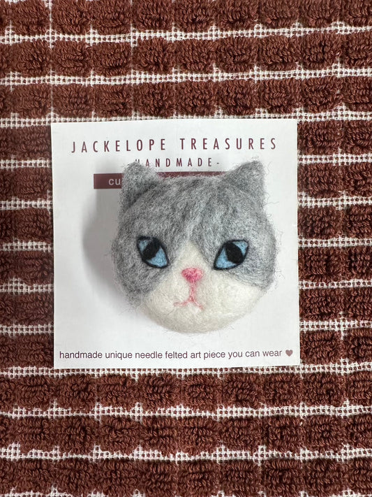 Jackelope Treasures British Shorthair Cat Face Brooch