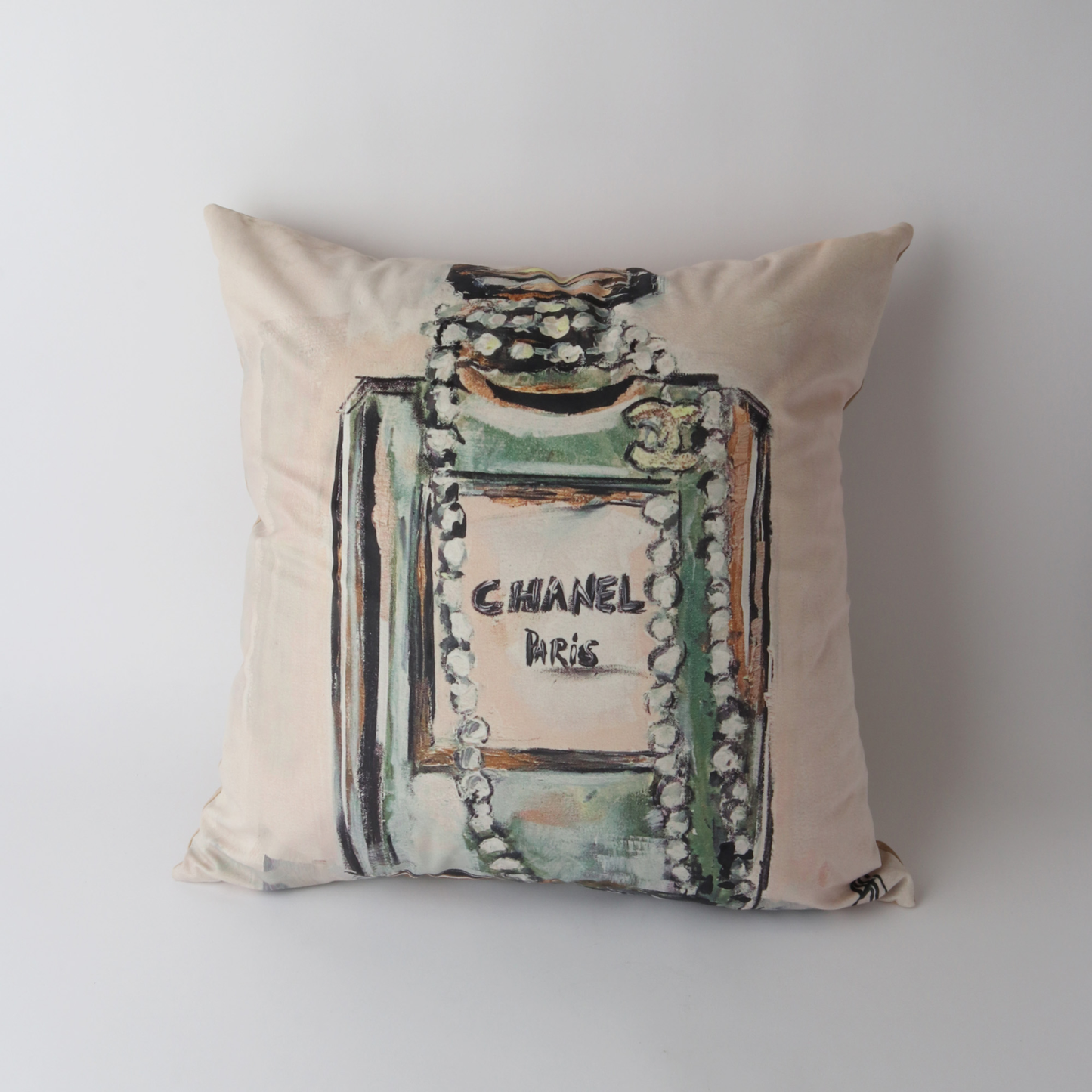 Le Forge Art Cushion Velvet - Chanel/Pearls