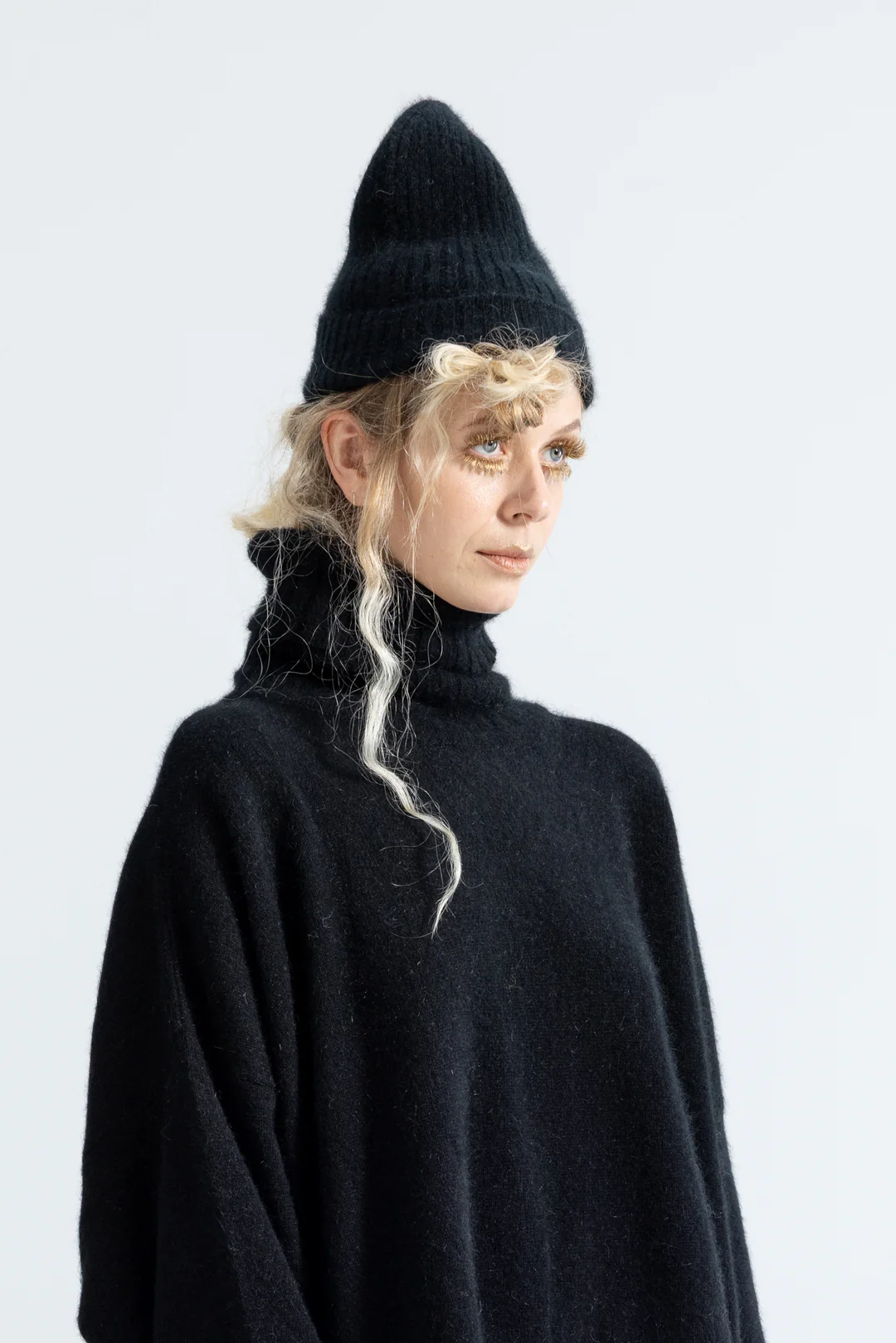 Lela Jacobs U Beanie - Black