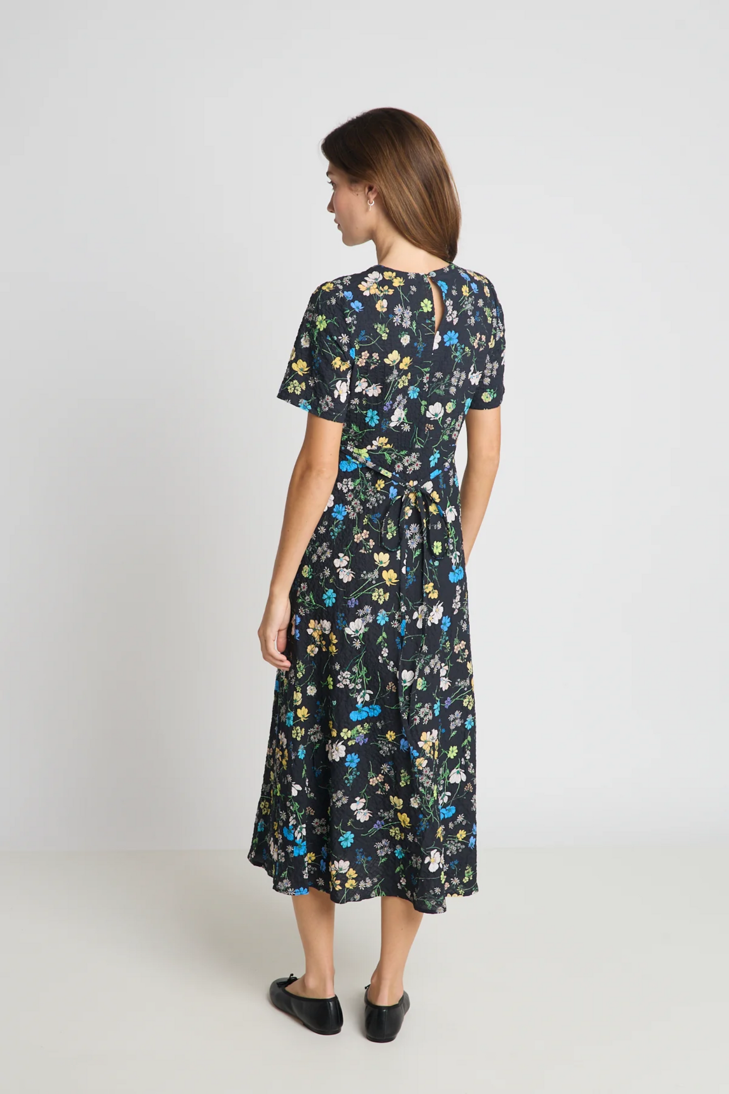 Twenty-Seven Names Twelve Dresses - Black Floral