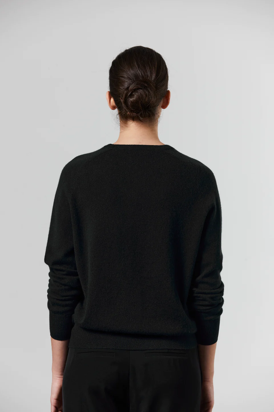 Laing Amy Cashmere V-Neck - Black