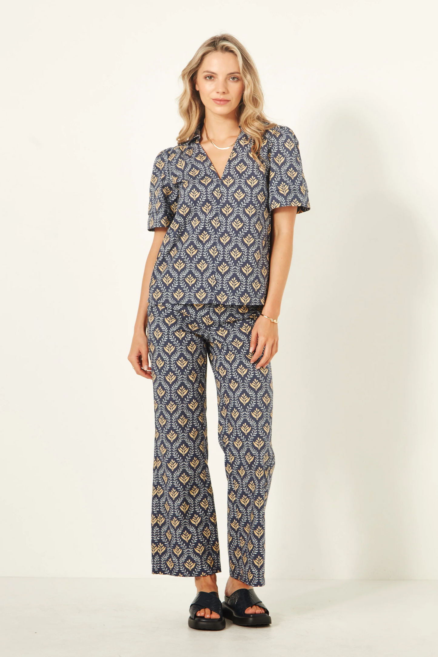 Lemon Tree Vega Pant - Blue Motif