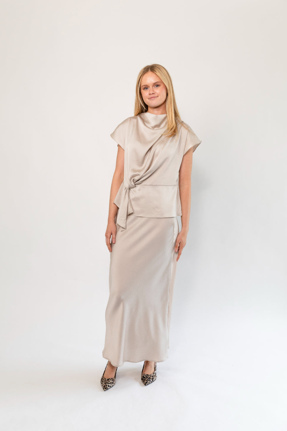Bruuns Bazaar Acacia Tinja Blouse - Silver Cloud