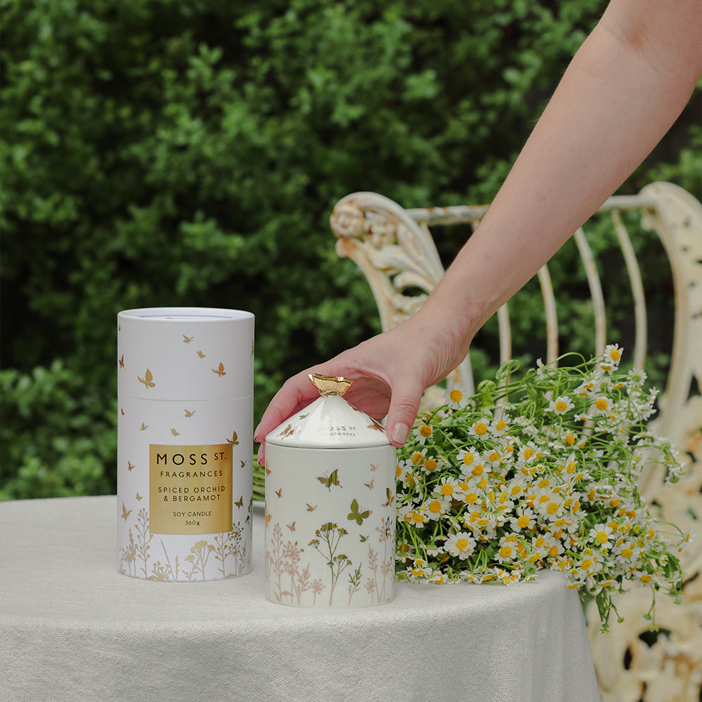 Moss St. Ceramic Large Candle 360g - Spiced Orchid & Bergamot