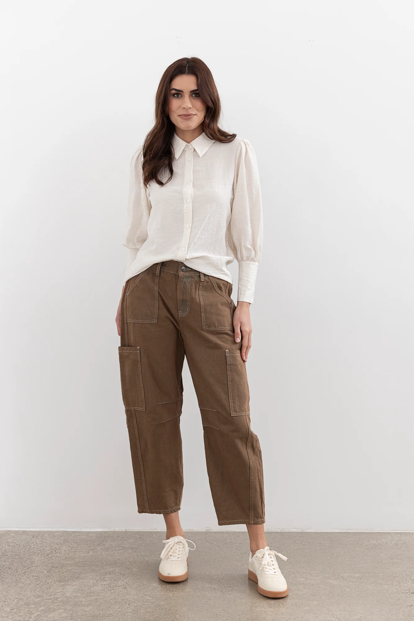 Mi Moso Bailey Barrel Jean - Brown