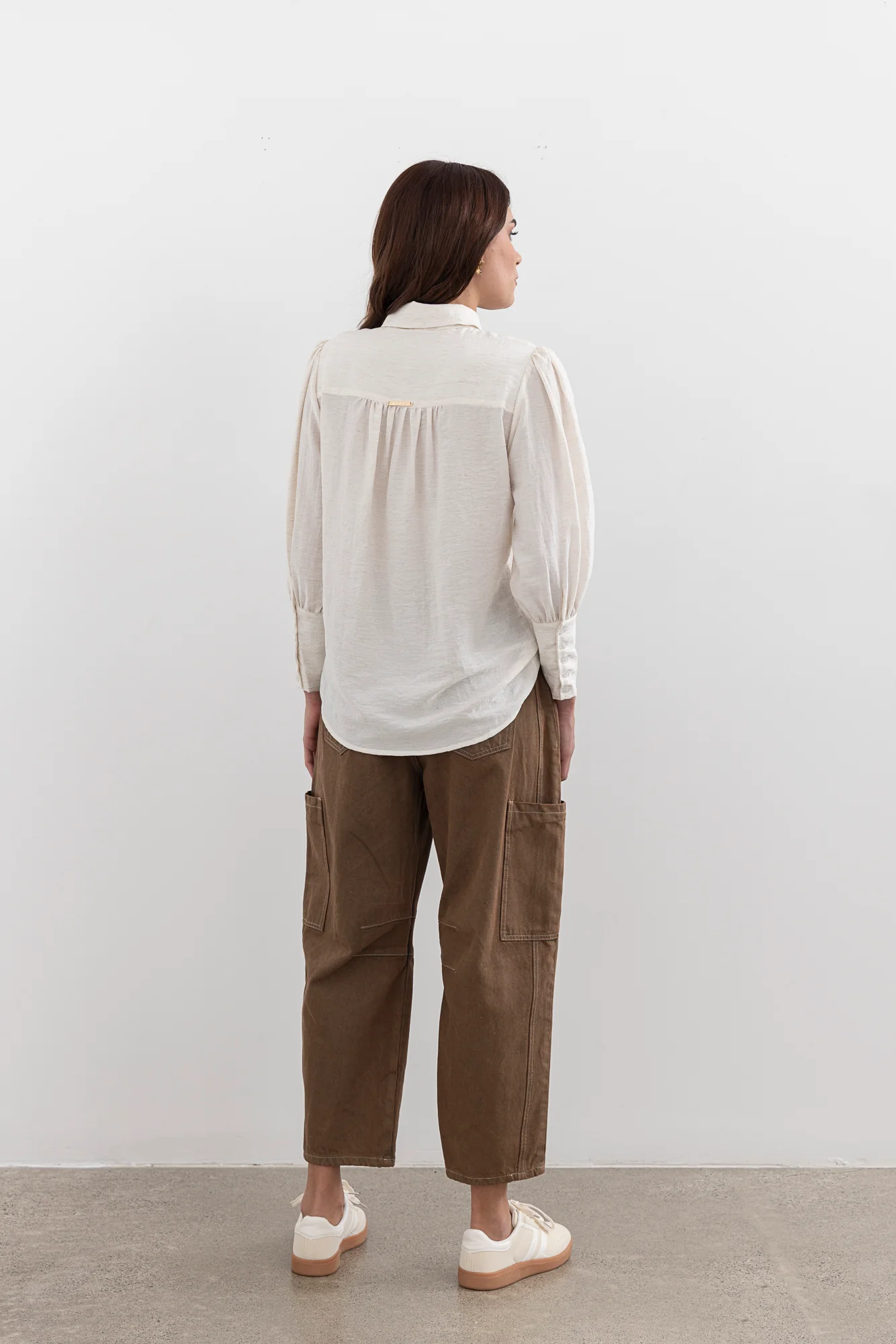 Mi Moso Bailey Barrel Jean - Brown