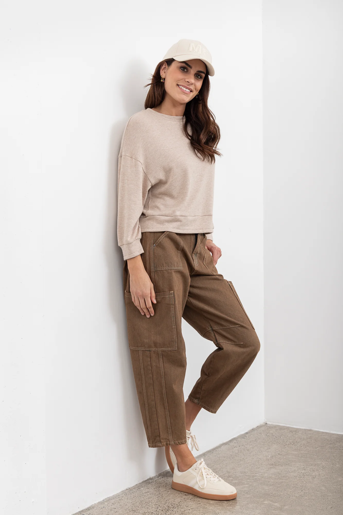 Mi Moso Bailey Barrel Jean - Brown