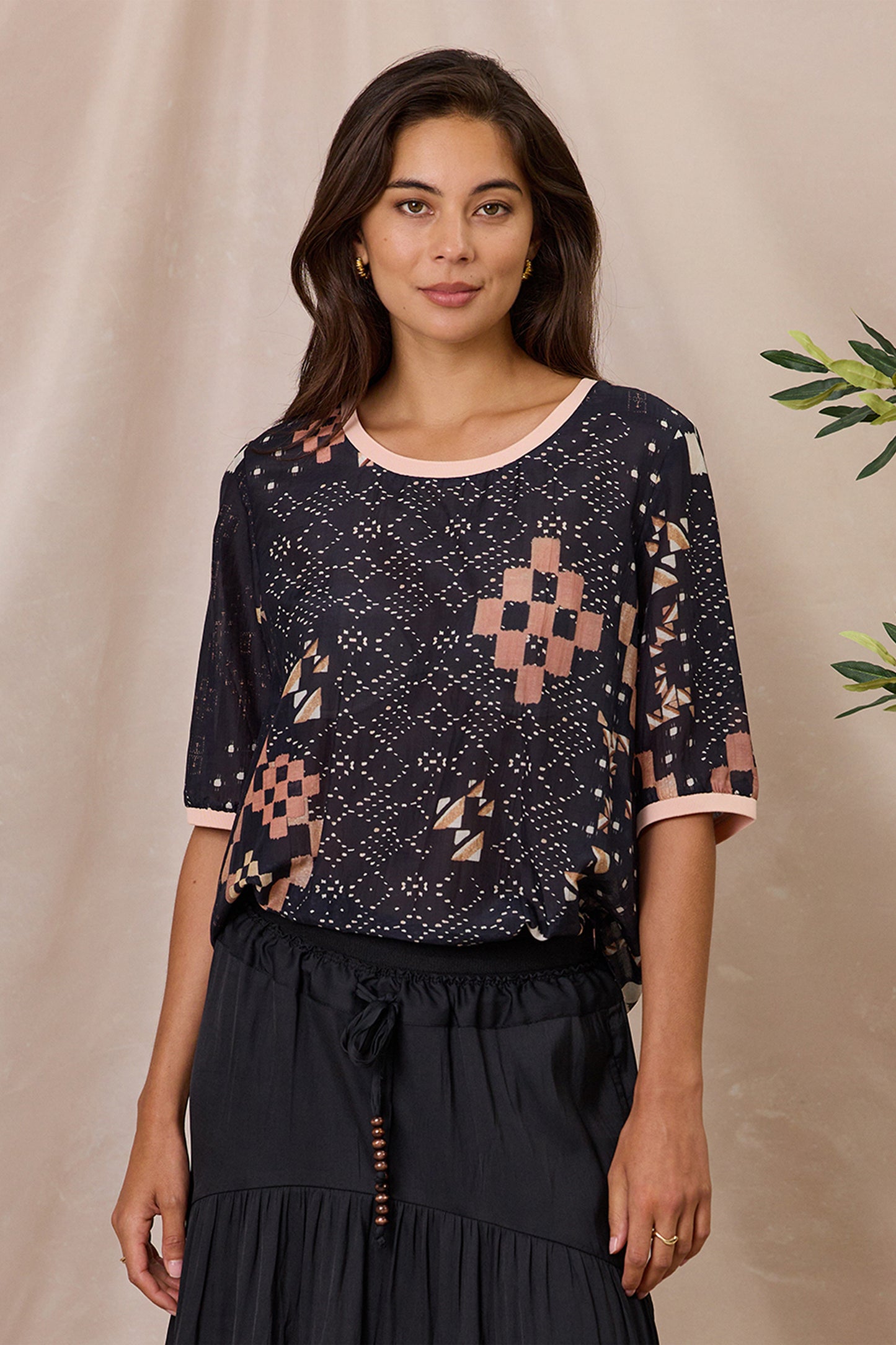 Design Nation Stash Woven Tee - Stash Print
