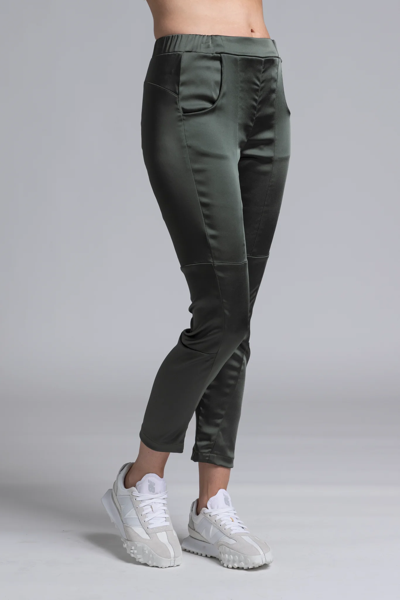 NES Satin Section Pant - Khaki