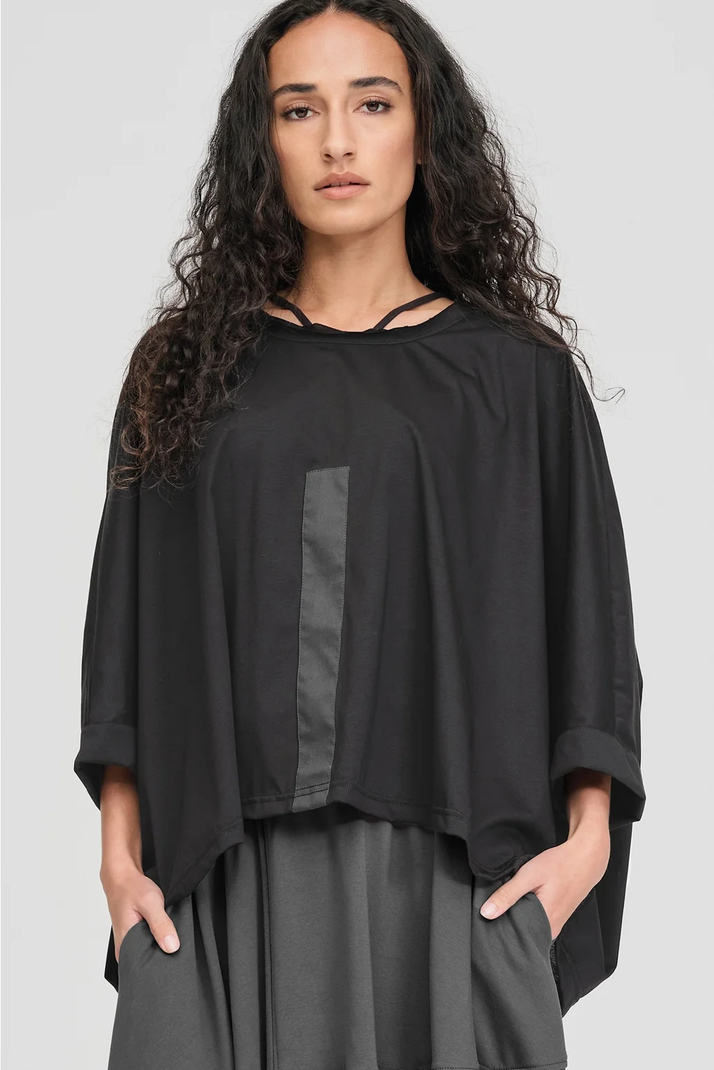 Taylor Opposing Tee - Black/Pewter