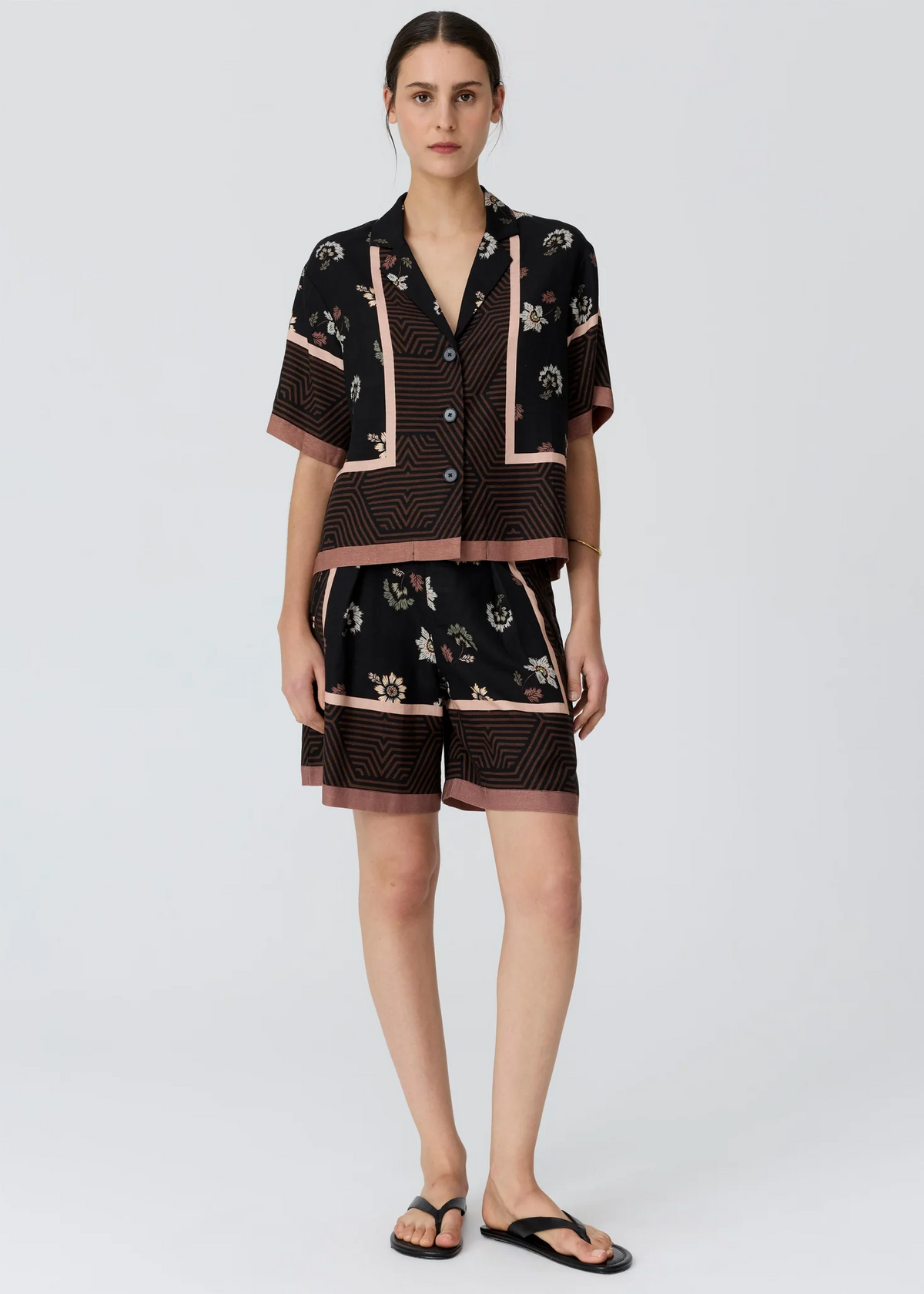 POL Trellis Short - Trellis Scarf Print