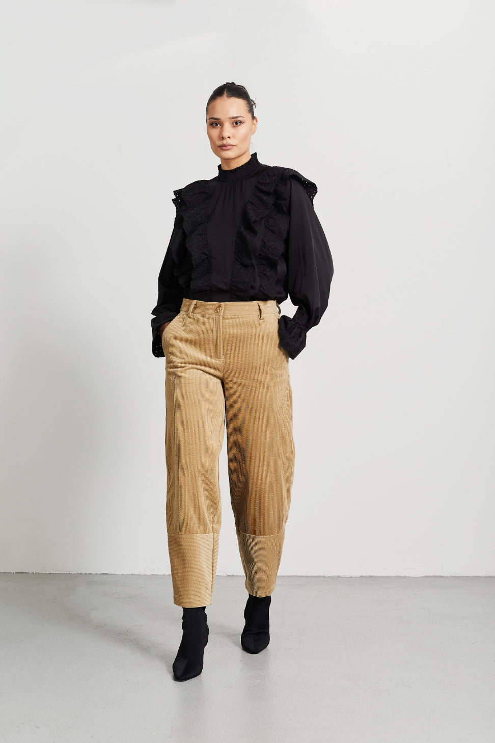 Rue de Femme Wave Pants - Nomad Sand