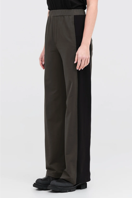 Taylor Reversed Chute Pant - Tarmac/Black