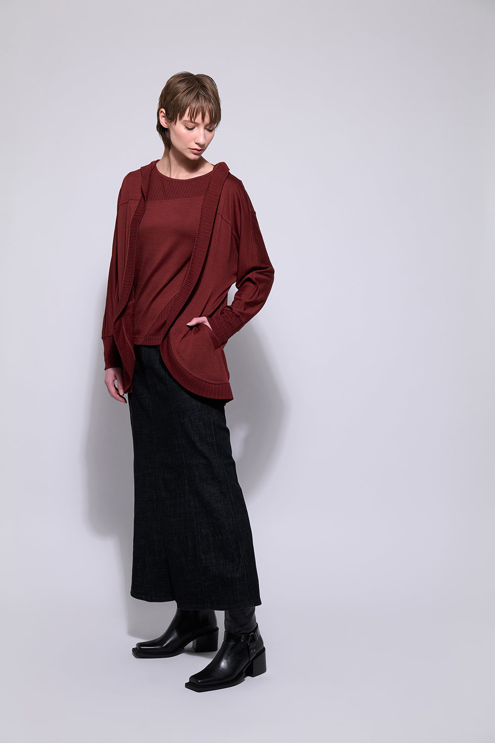 Neris The Weekender Merino - Red Clay