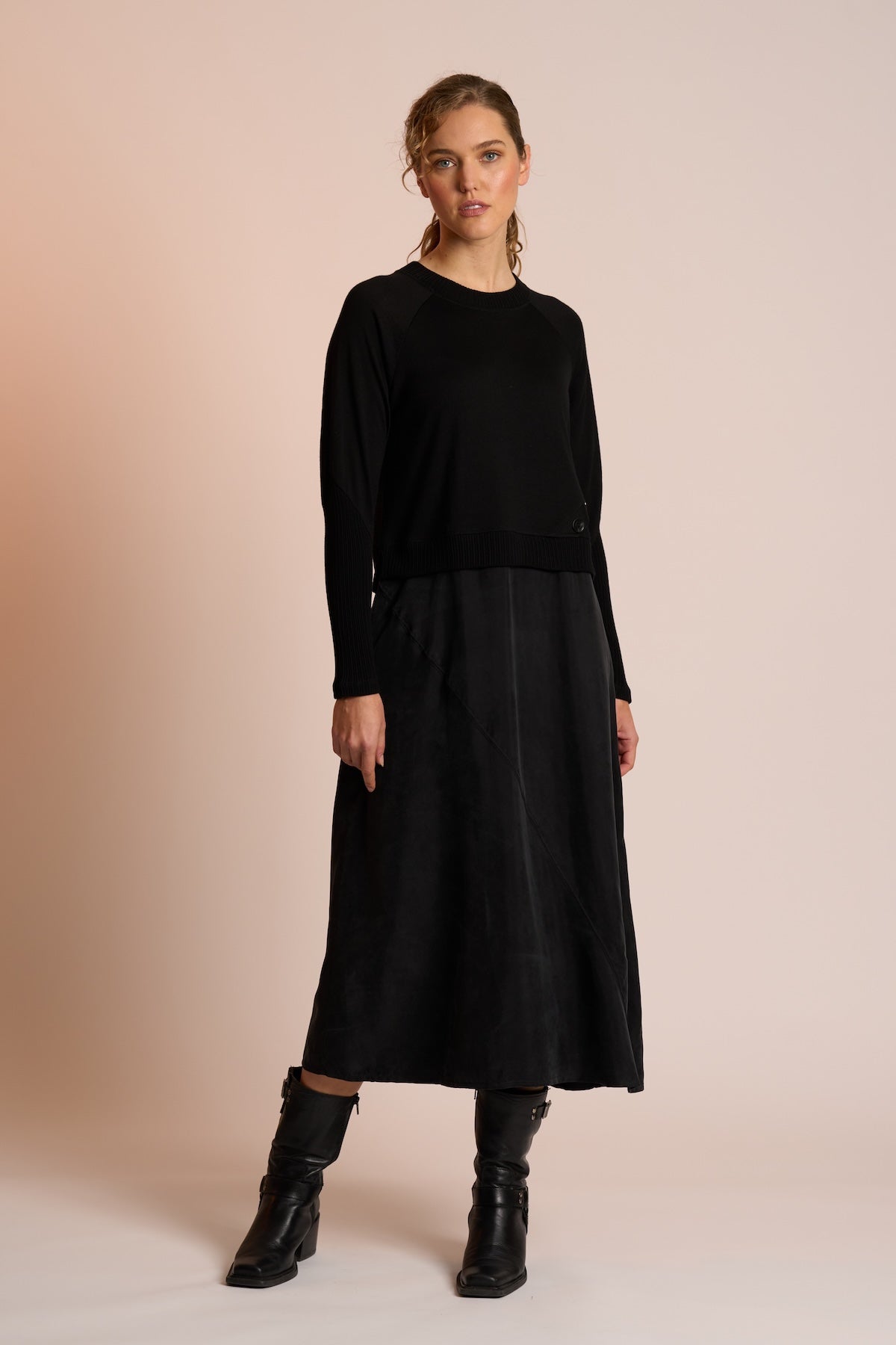 Neris Divine Angles Dress - Black AW26