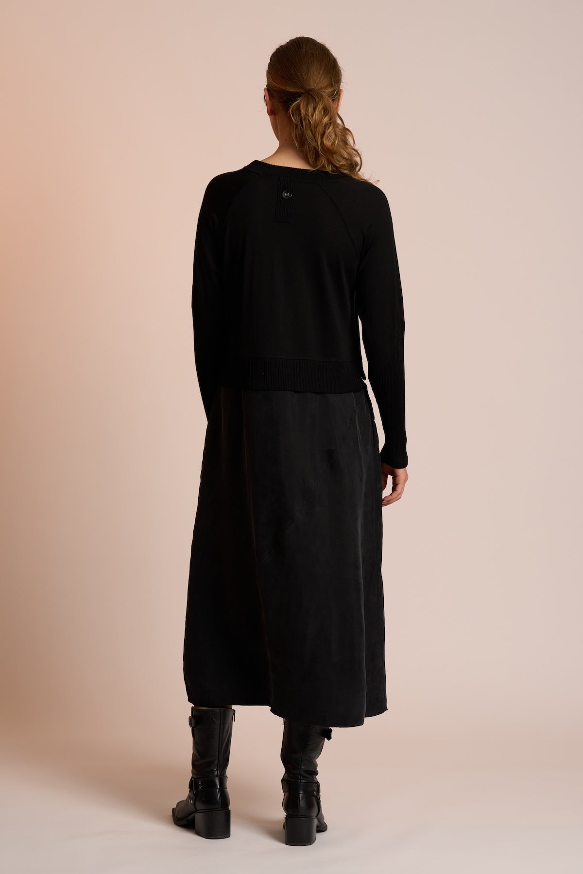 Neris Divine Angles Dress - Black AW26