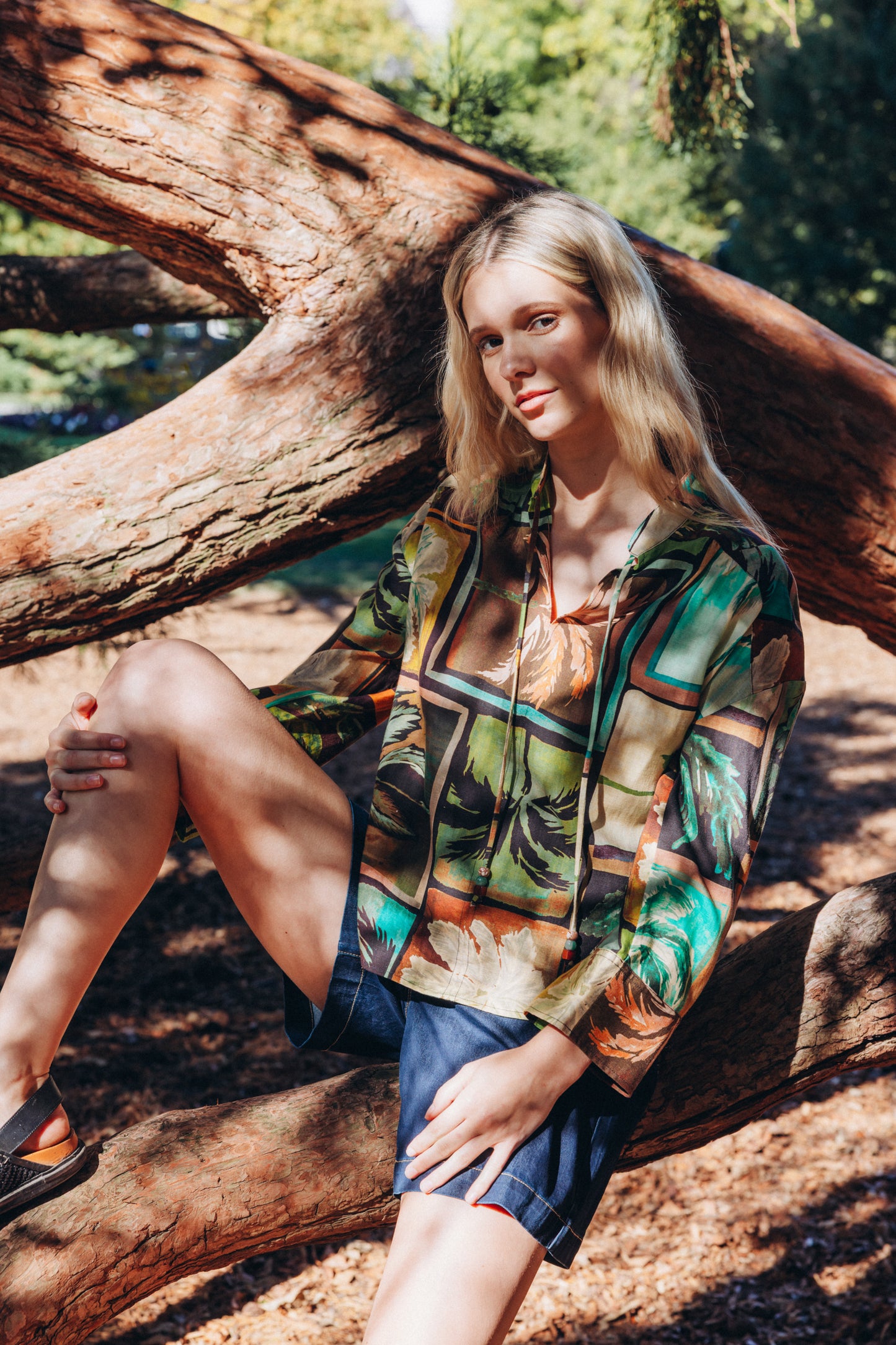 Neris Ramona Blouse - Sunset Palms
