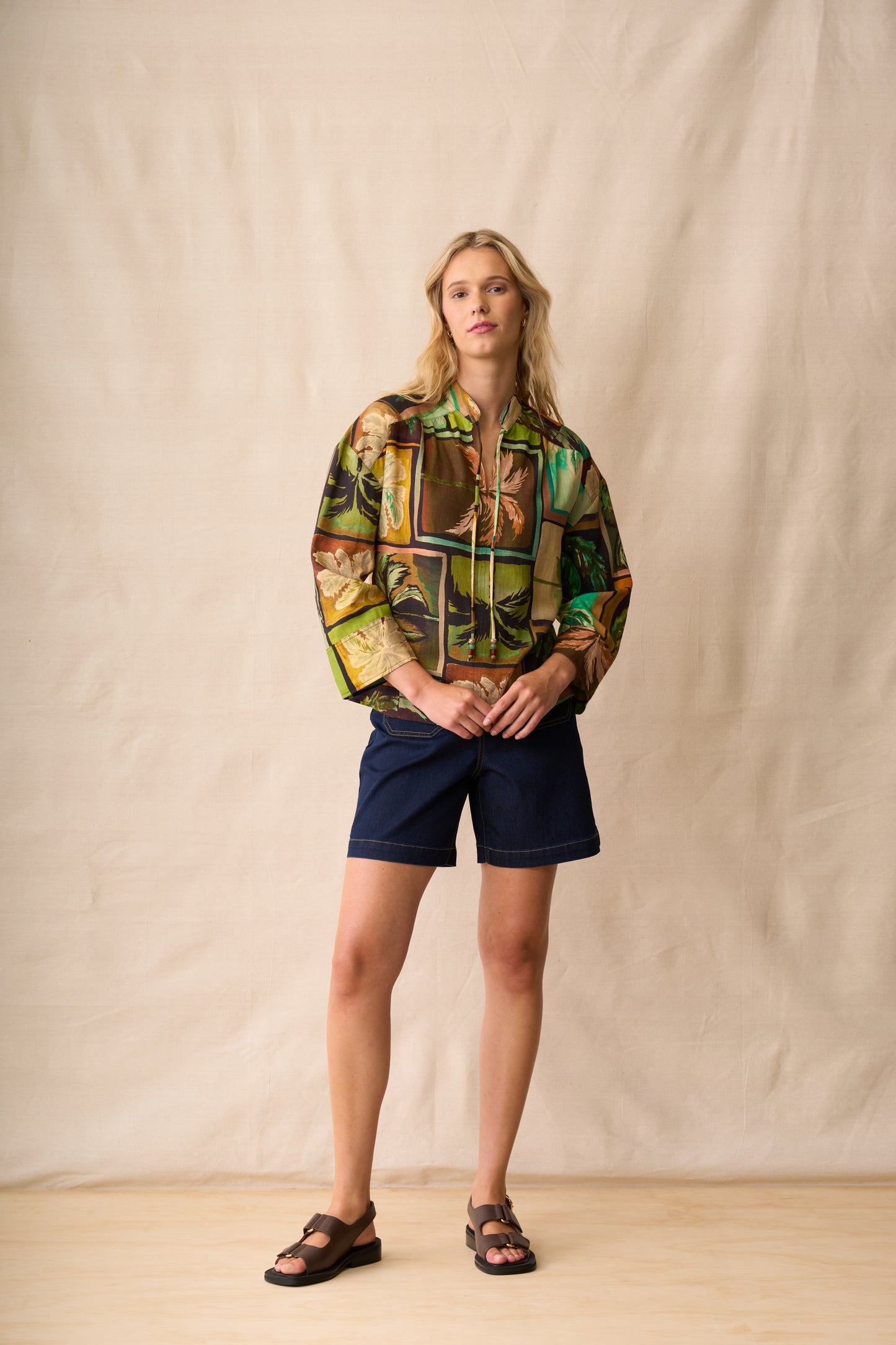 Neris Demi Short - Indigo