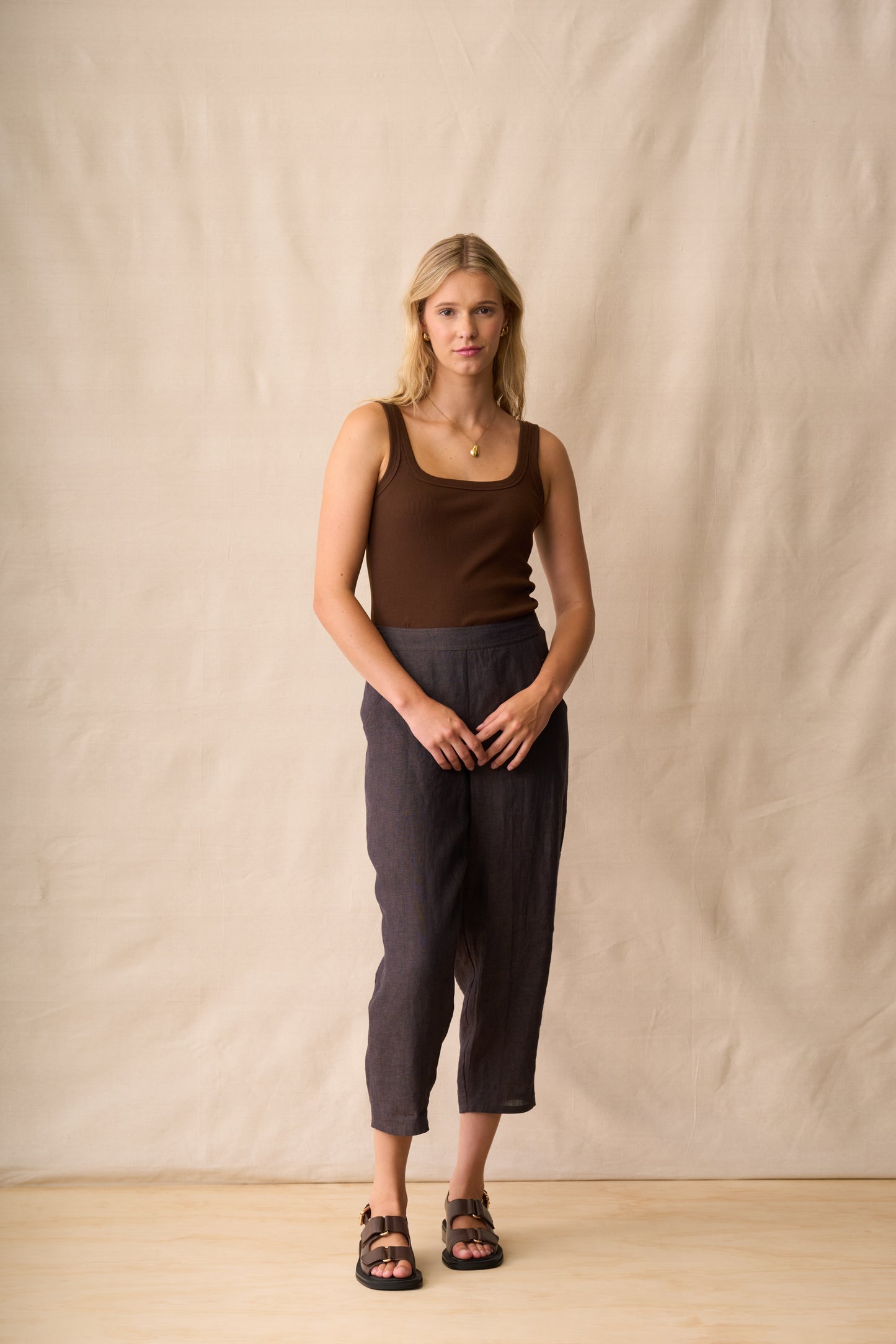 Neris Noah Square Neck Tank - Carob