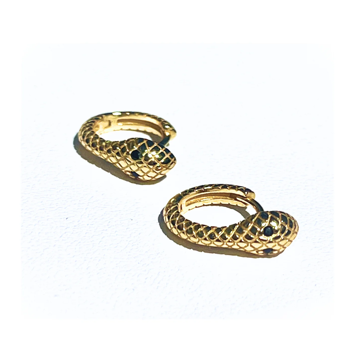 Lindi Kingi Engraved Snake Huggies - Gold