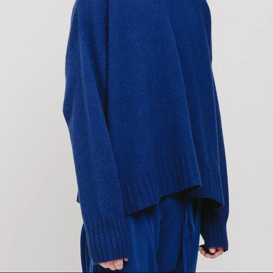 Lela Jacobs U Turtle Crop - Azure